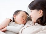 赤ちゃんへのキスや食べ物の口移しは虫歯の原因になるの？